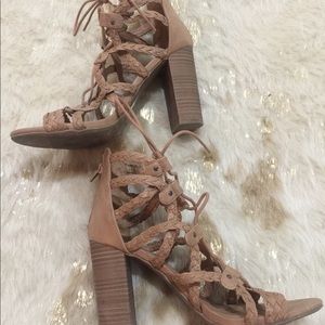 Nude Heels!